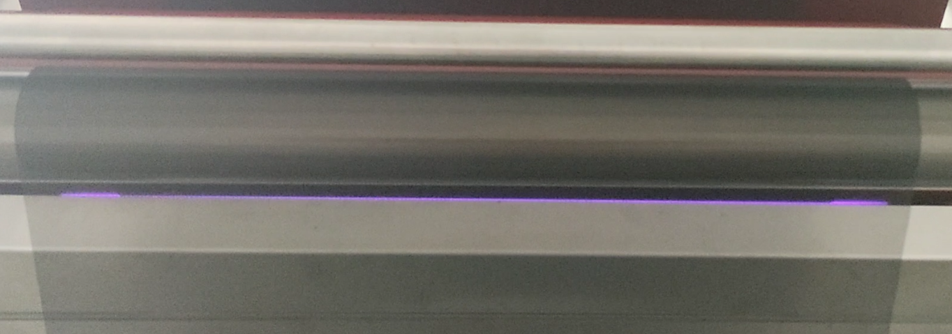 薄膜表麵處理機