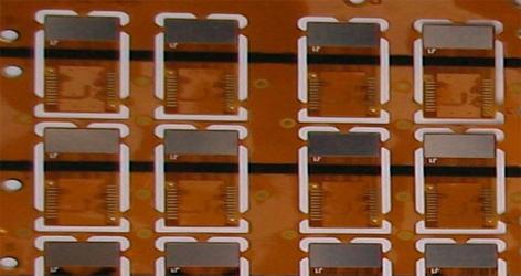 鋼片補強，增加結合力